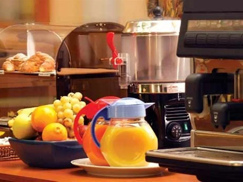 Unaway Hotel & Residence Linea Uno Milano 4*,  Italien