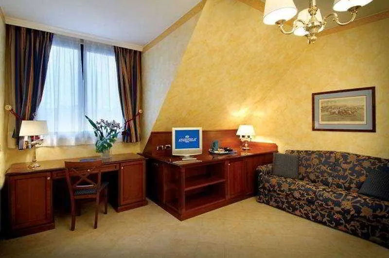 Unaway Hotel & Residence Linea Uno Milano